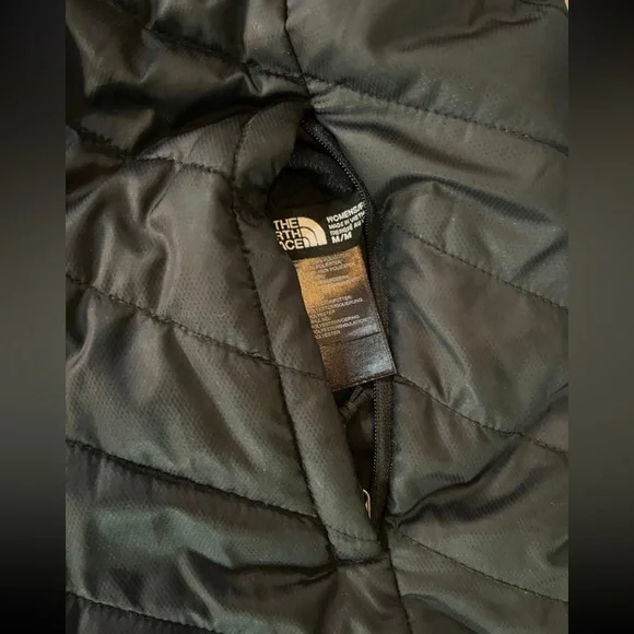New The North Face Reversible jacket Womans medium - Picture 6 of 9
